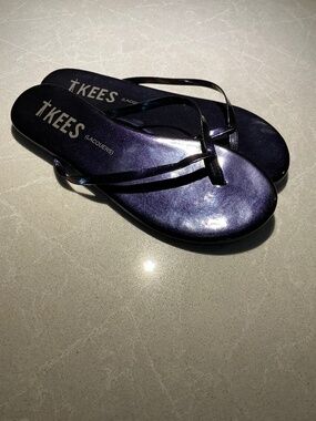 TKEES (LACQUERS) US7/EU38 DARK PURPLE